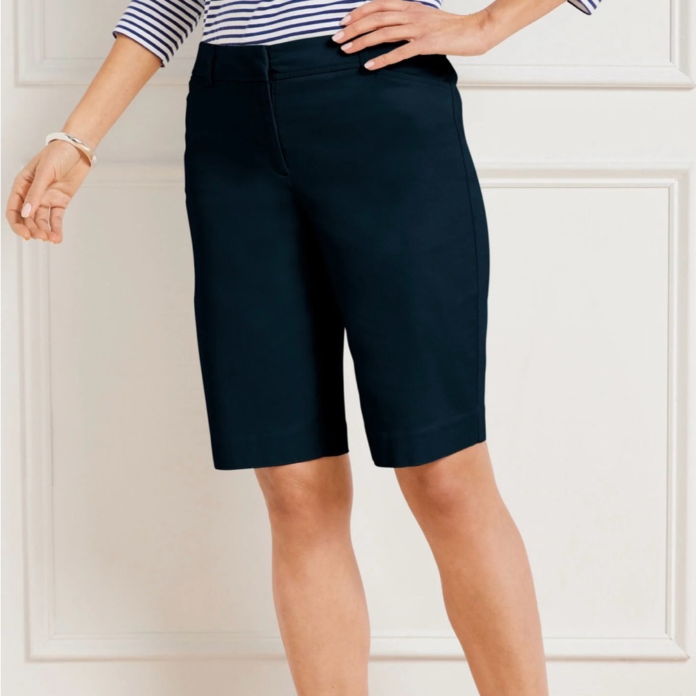 Talbots Perfect 10 1/2” shorts